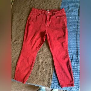 Judy blue 20w “ garment dyed “ burnt red kinda colored jeans